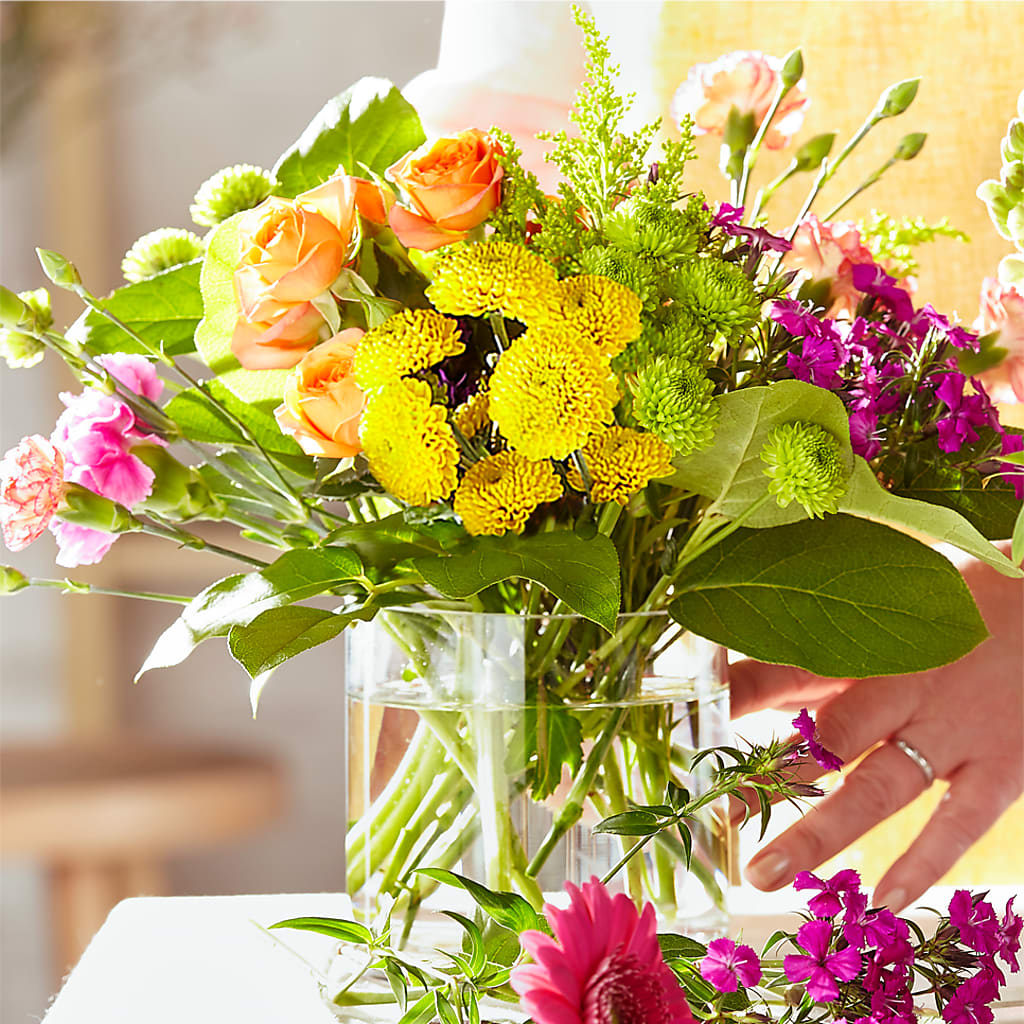 Bold & Bright – A Florist Original – CHARLY'S FLOWERS, San Jose CA