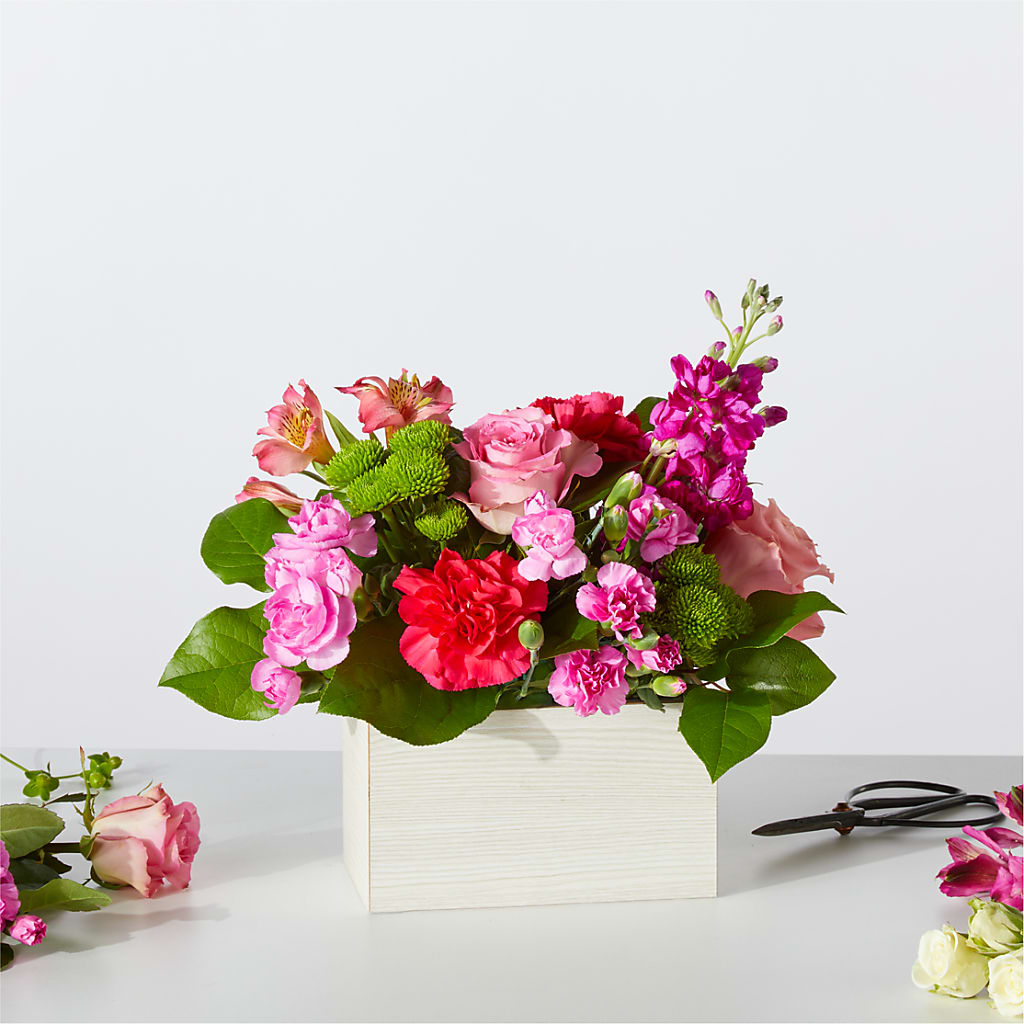 Sweetberry Box – A Florist Original – CHARLY'S FLOWERS, San Jose CA