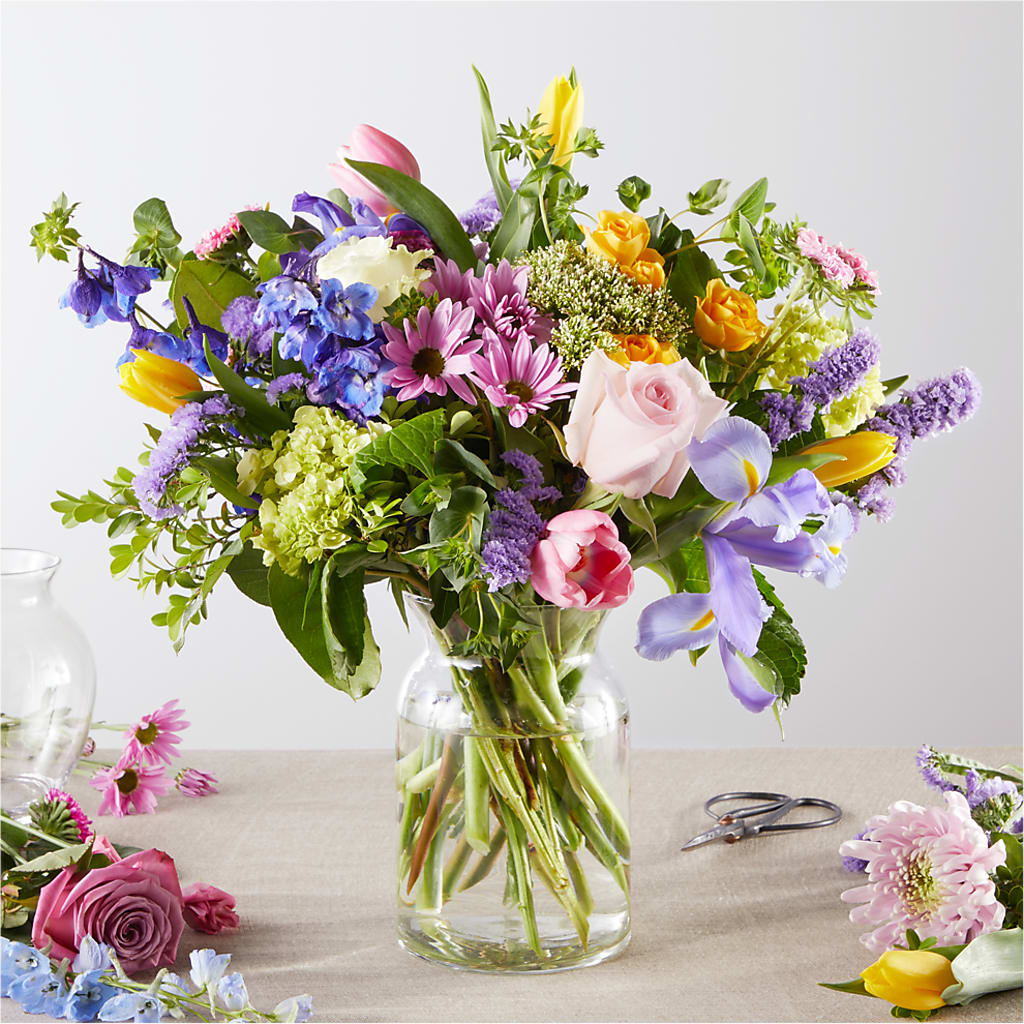 Pastel Tradition - A Florist Original – CHARLY'S FLOWERS, San Jose CA