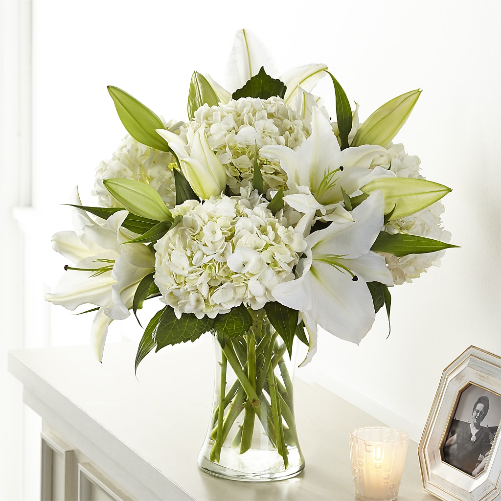 Compassionate Lily Bouquet – CHARLY'S FLOWERS, San Jose CA