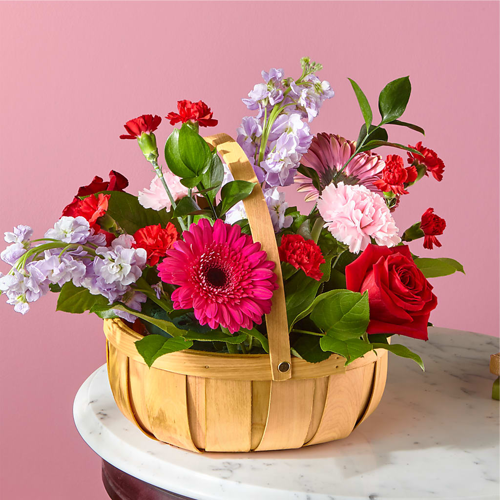 Pink Picnic Basket – CHARLY'S FLOWERS, San Jose CA