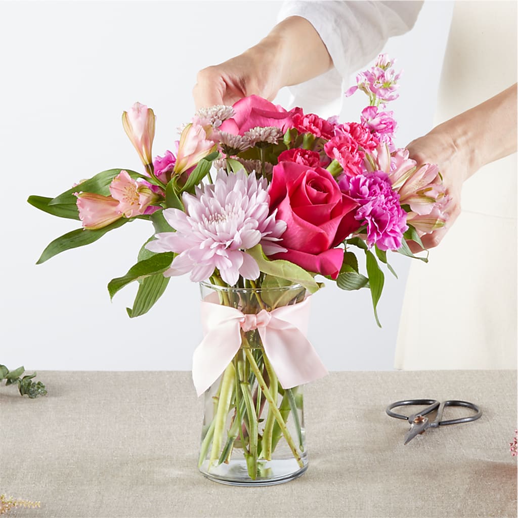 Pink Ribbon - A Florist Original – CHARLY'S FLOWERS, San Jose CA