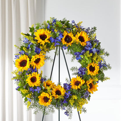 Bright Rays Wreath – CHARLY'S FLOWERS, San Jose CA