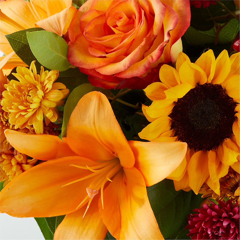 Grateful Centerpiece – CHARLY'S FLOWERS, San Jose CA