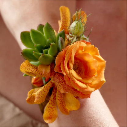 Irresistible Love Wrist Corsage – CHARLY'S FLOWERS, San Jose CA