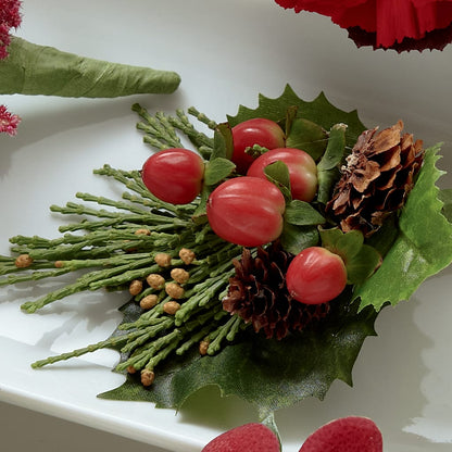 Red Berry Boutonniere – CHARLY'S FLOWERS, San Jose CA